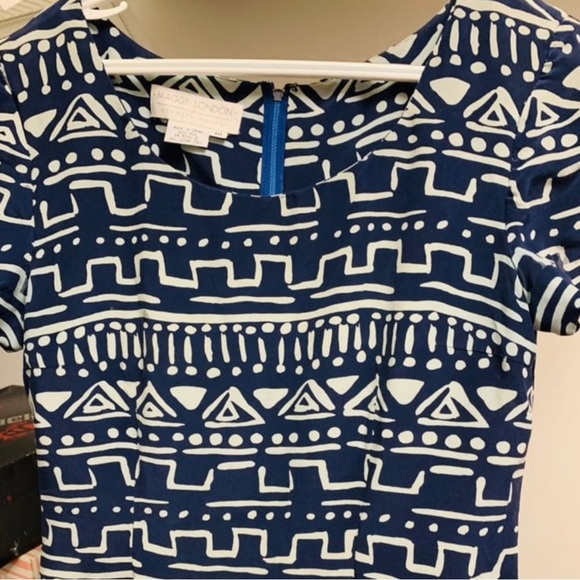 100% Silk Maggie London Dress - Picture 7 of 7